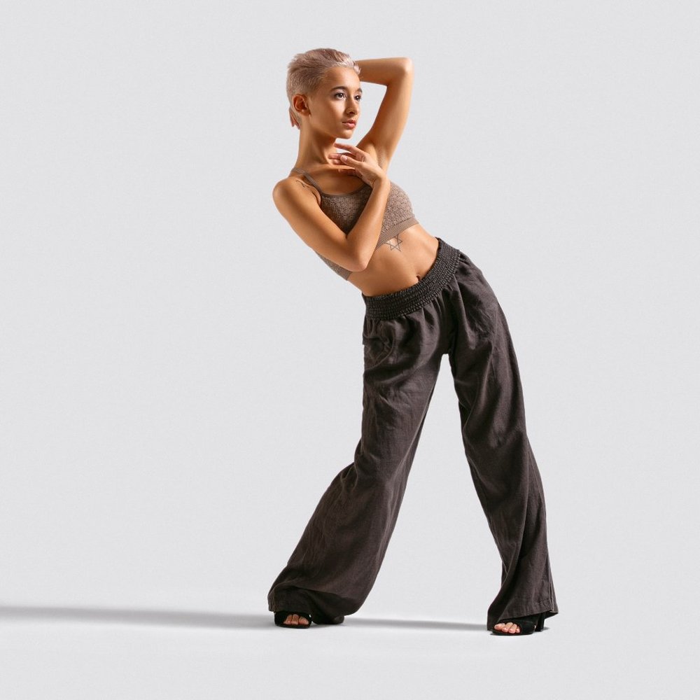 Meet your Posher, Nikaio